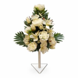 Kytica pivónia s orchideou a doplnkami cream